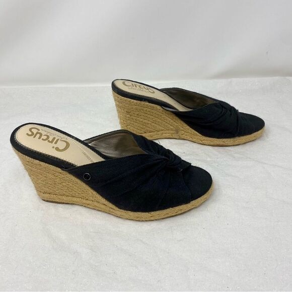 Circus by Sam Edelman Bea Wedges- Size 7.5 - Picture 4 of 12